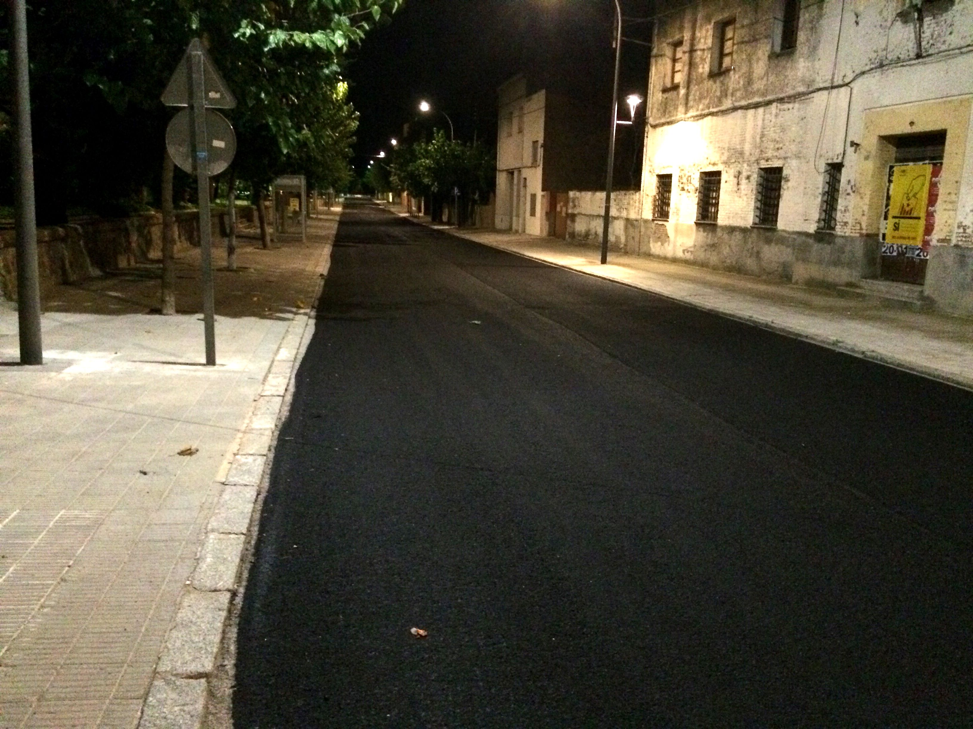 Nova pamintació de l'Avinguda de Reus (FOTO: Eudald Salvat)