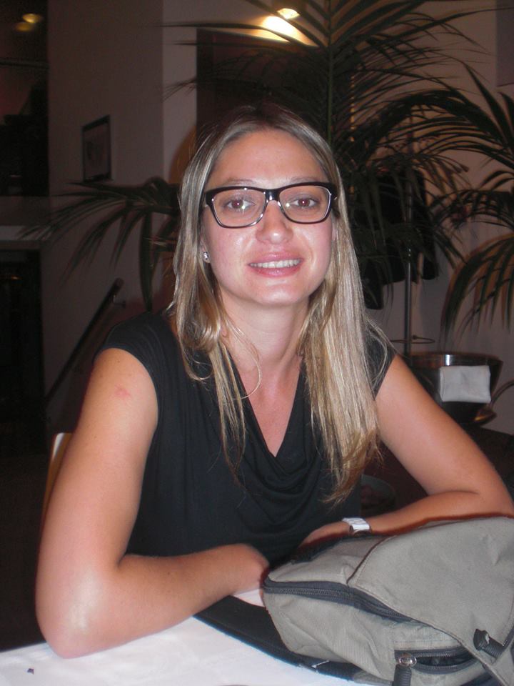 loredana-2.jpg loredana-2.jpg