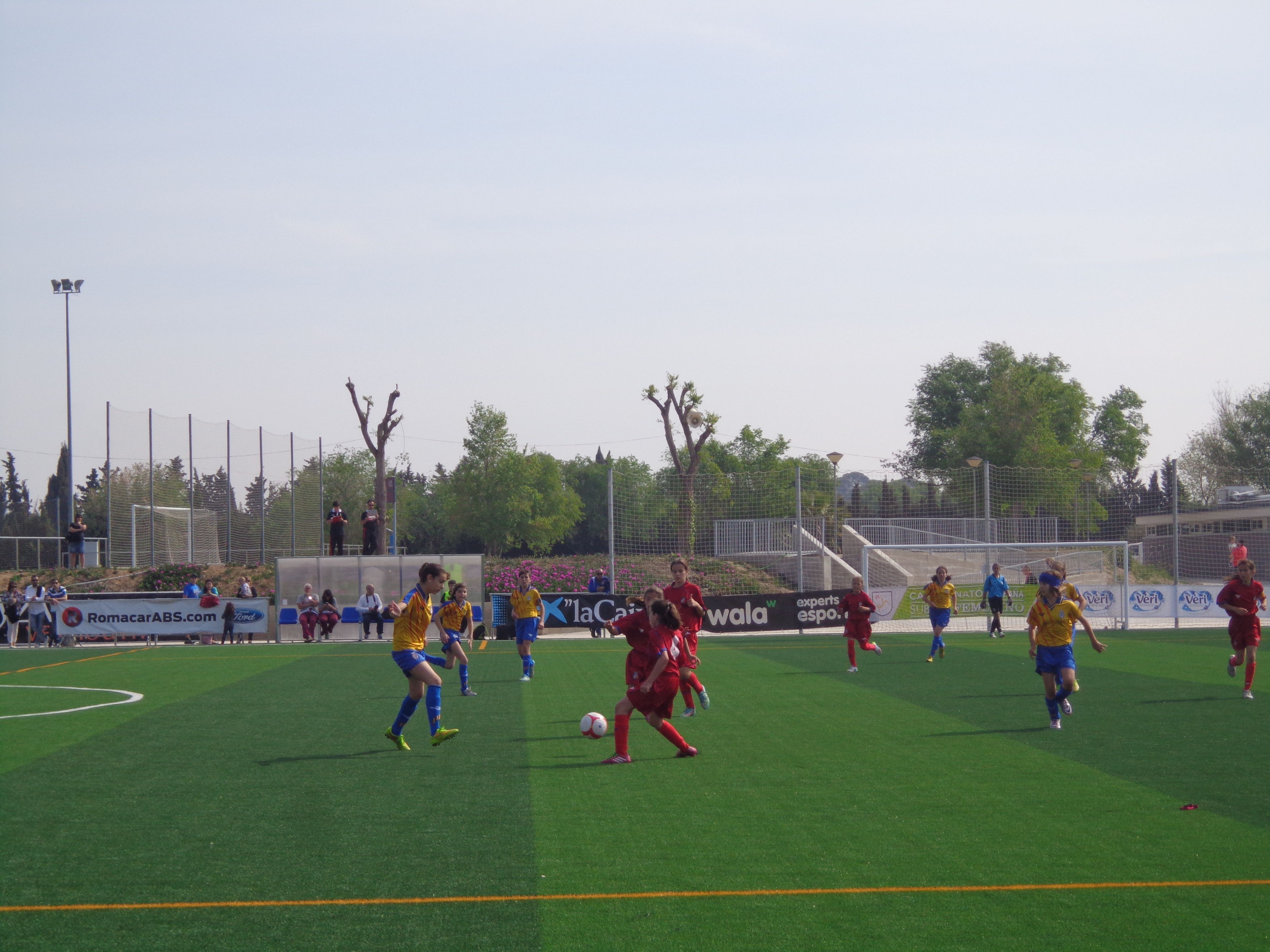 Partit entre la seleccions de les Illes Balears i del País Valencià. (FOTO: Jesús Torres)