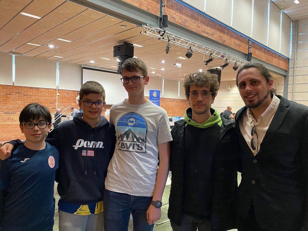 Membres de l'equip d'escacs del CERAP participant a la Copa Catalana a Amposta