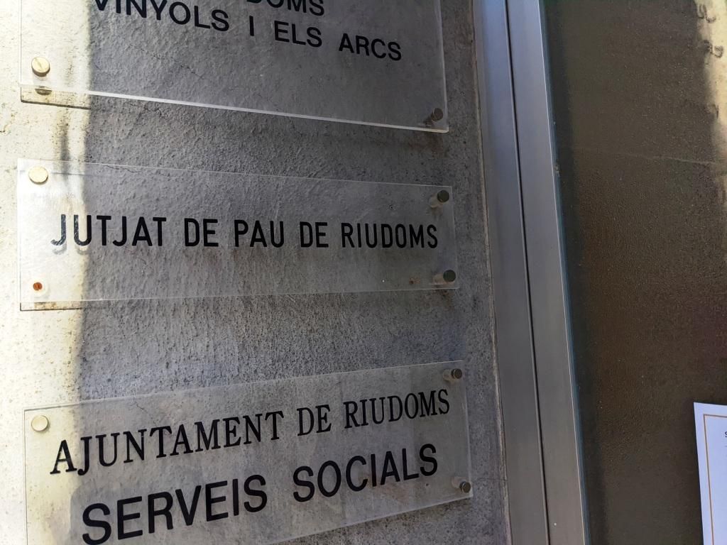 Jutjat de Pau de Riudoms, ubicat a la Raval de Sant Francesc