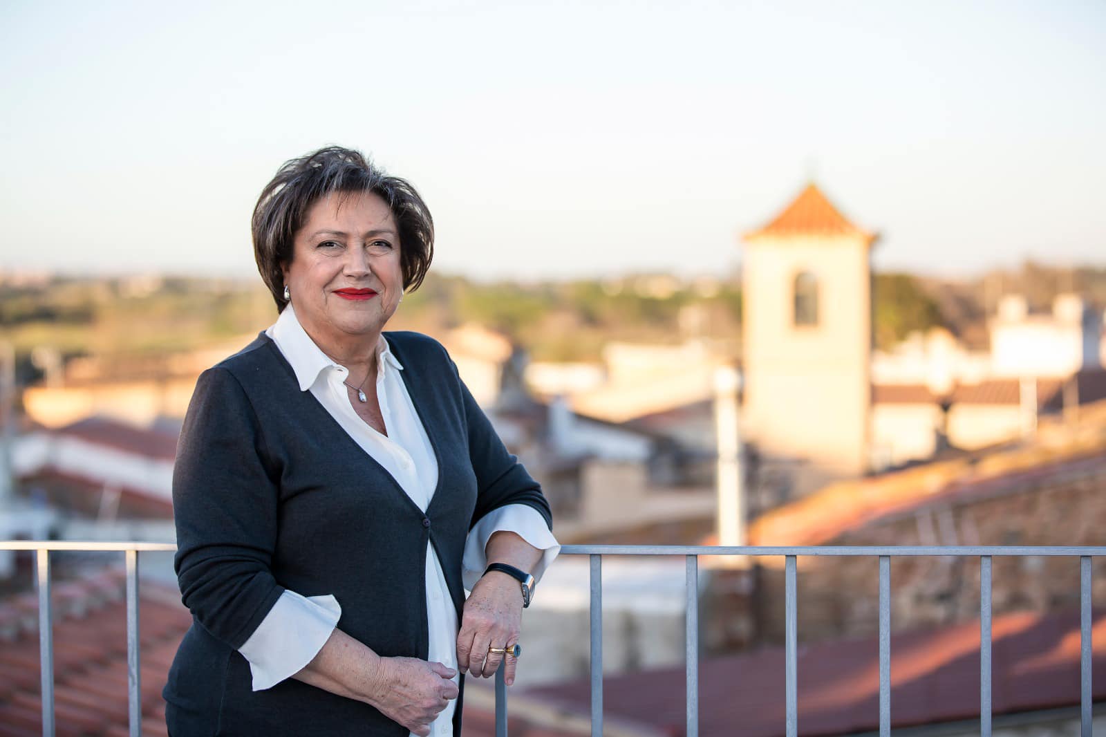 Francesca Roiget en una fotografia feta per la candidatura de Junts per Riudoms el 2019 Francesca Roiget en una fotografia feta per la candidatura de Junts per Riudoms el 2019