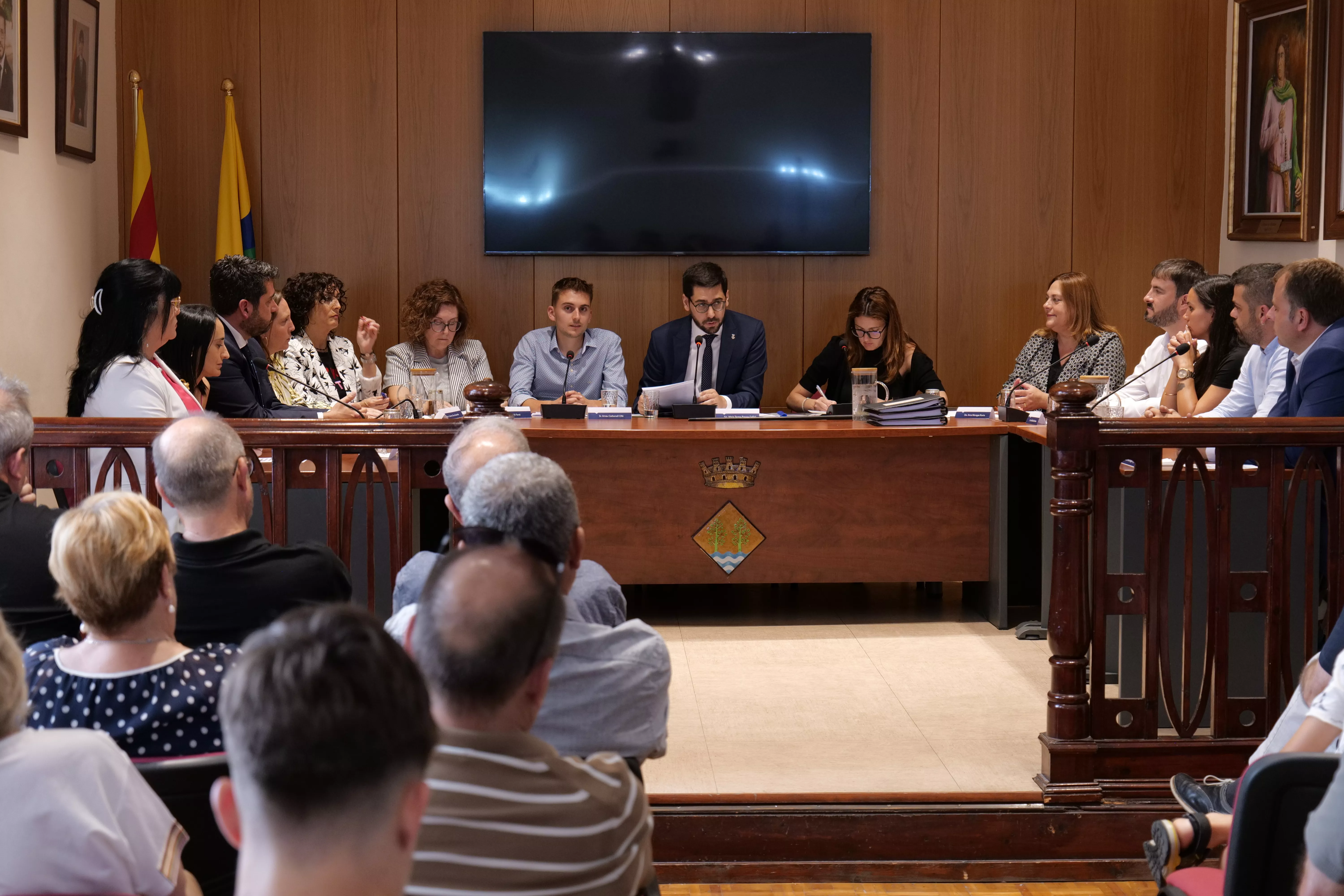 Els nous regidors en el Plenari municipal (FOTO: Arnau Castro)