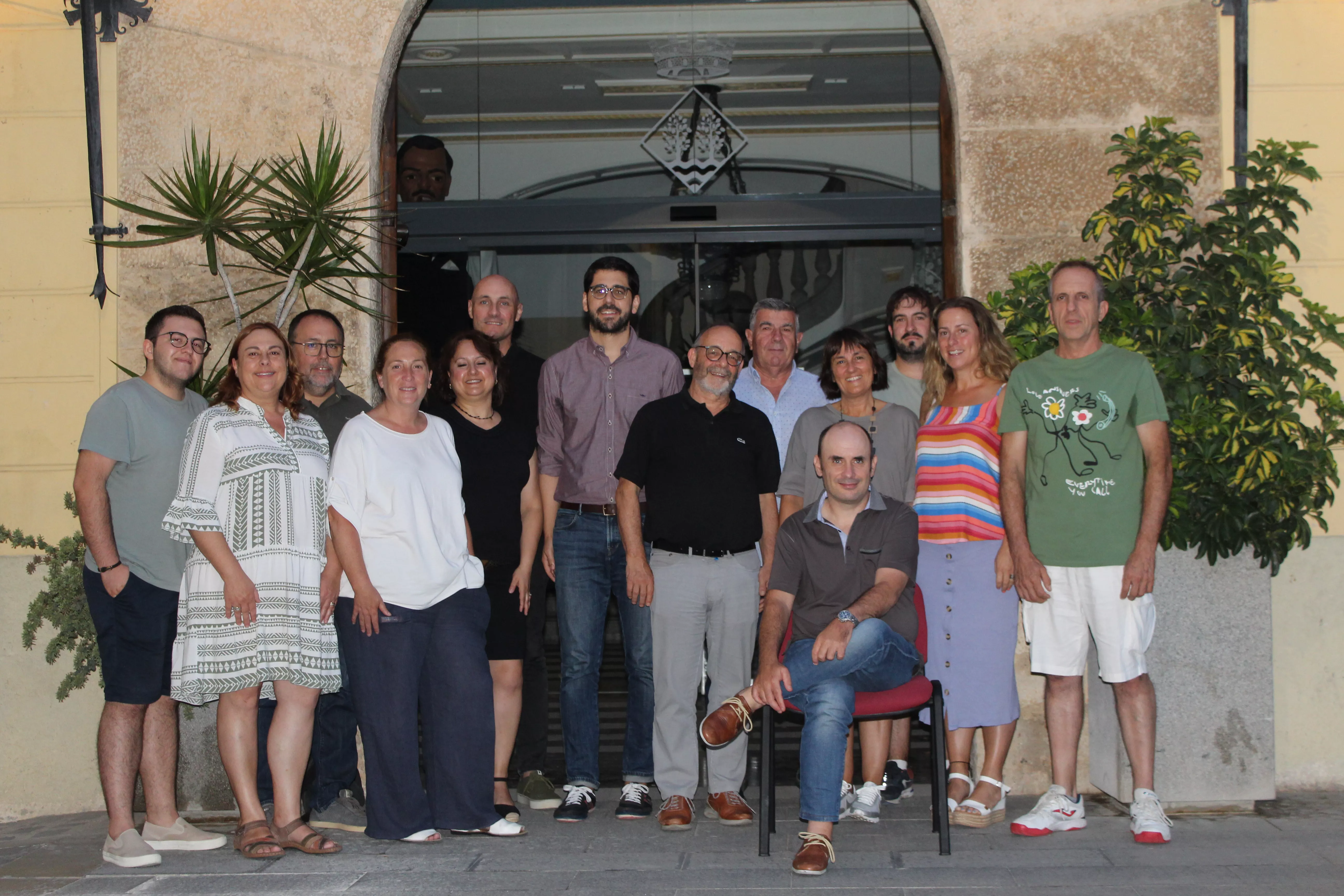 La Comissió organitzadora de la Fira de l’Avellana amb Josep Zacaries Ferré (FOTO: Cedida)