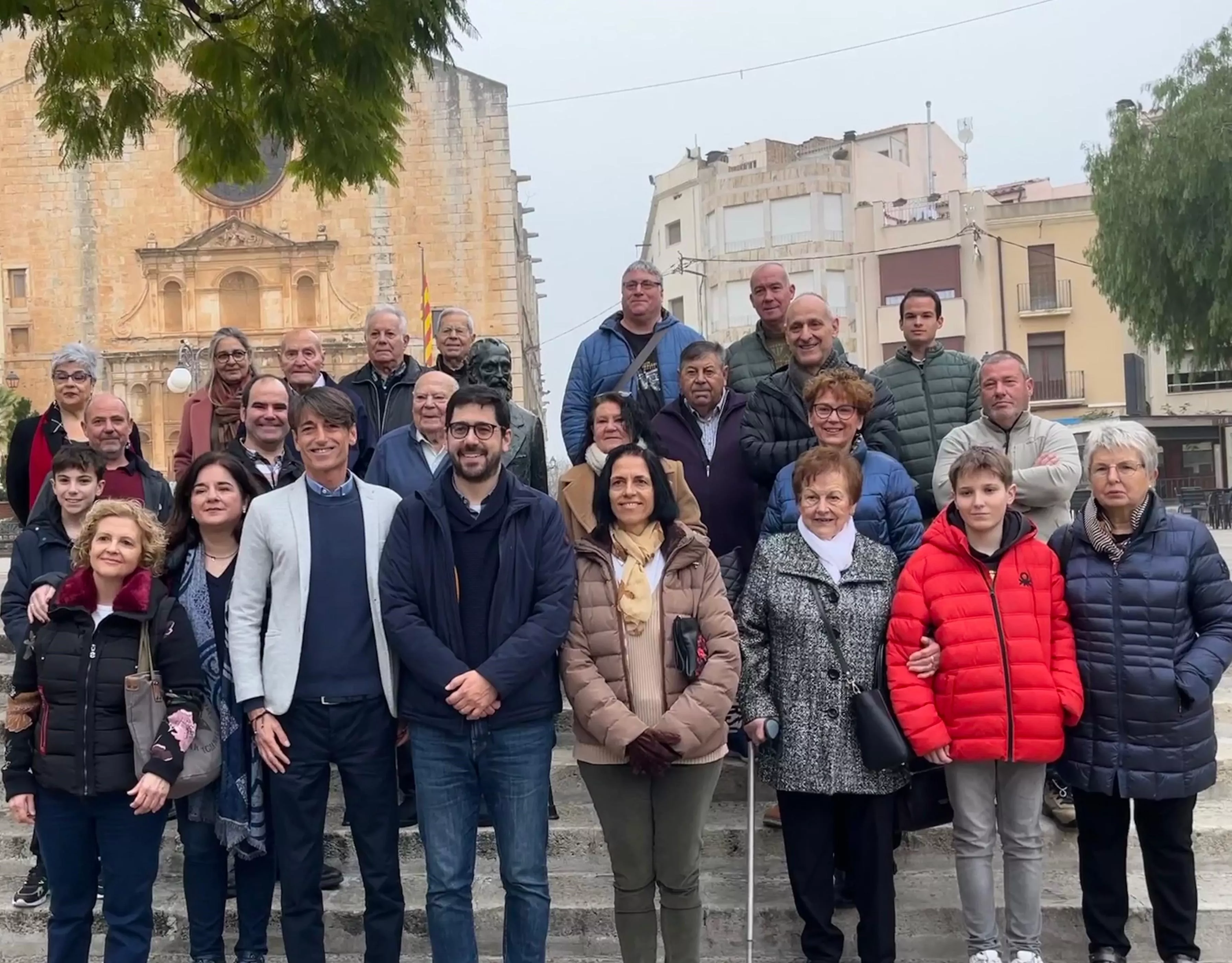 El grup de familiars Ferraté i Munté que es va trobar ahir amb Paolo Girelli (FOTO: Cedida) El grup de familiars Ferraté i Munté que es va trobar ahir amb Paolo Girelli (FOTO: Cedida)