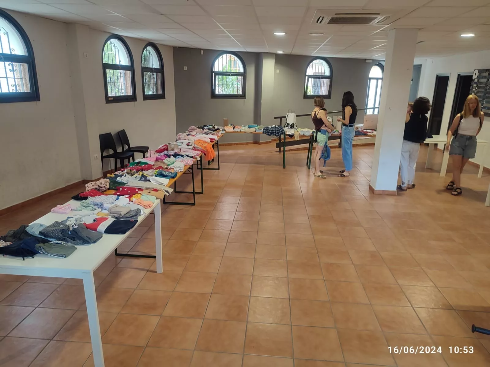 Mercat d'intercanvi a l'Espai Jove