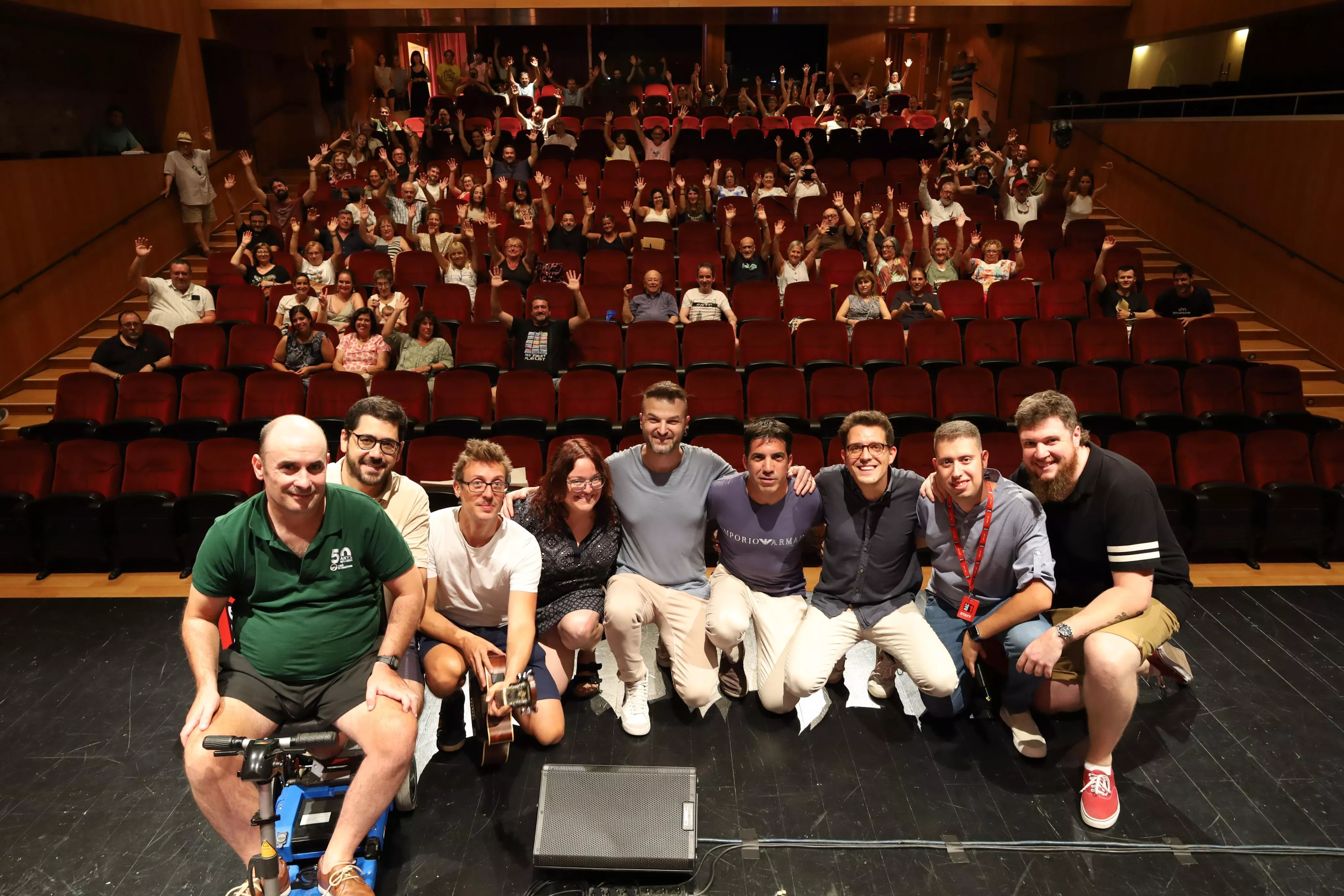 L'emissió en directe s'ha realitzat a l'escenari del Casal Riudomenc (FOTO: RAC1) L'emissió en directe s'ha realitzat a l'escenari del Casal Riudomenc (FOTO: RAC1)