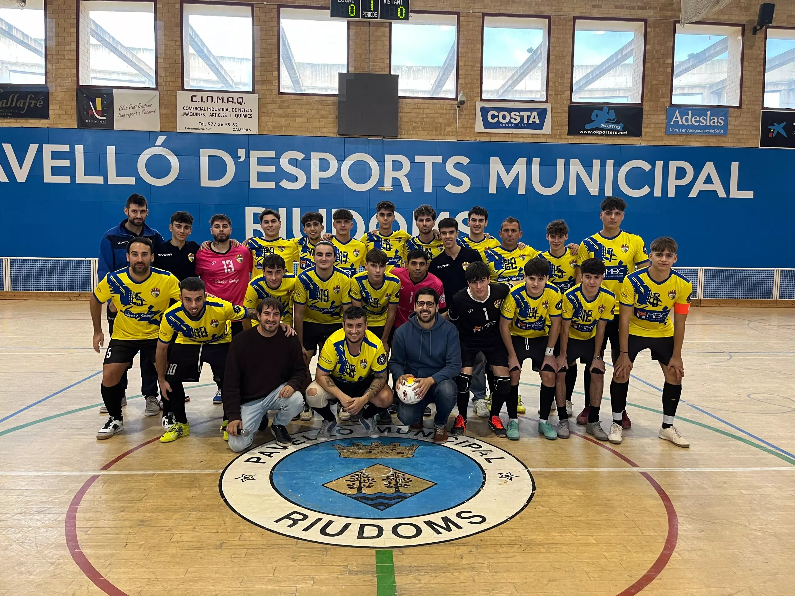 Presentació dels dos equips del Futbol Sala Riudoms el mes d'octubre