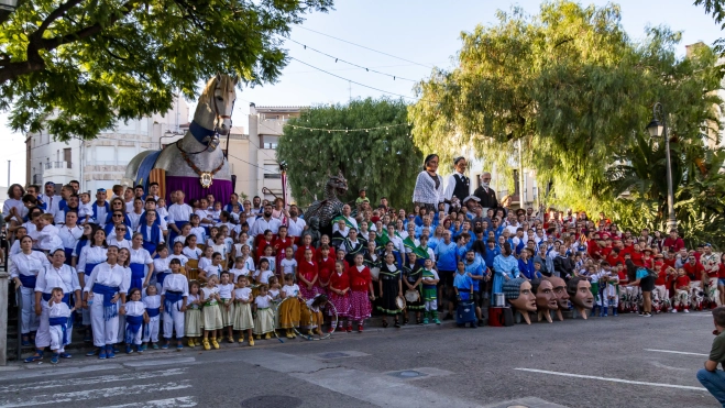 Seguici festiu de Sant Jaume Seguici festiu de Sant Jaume