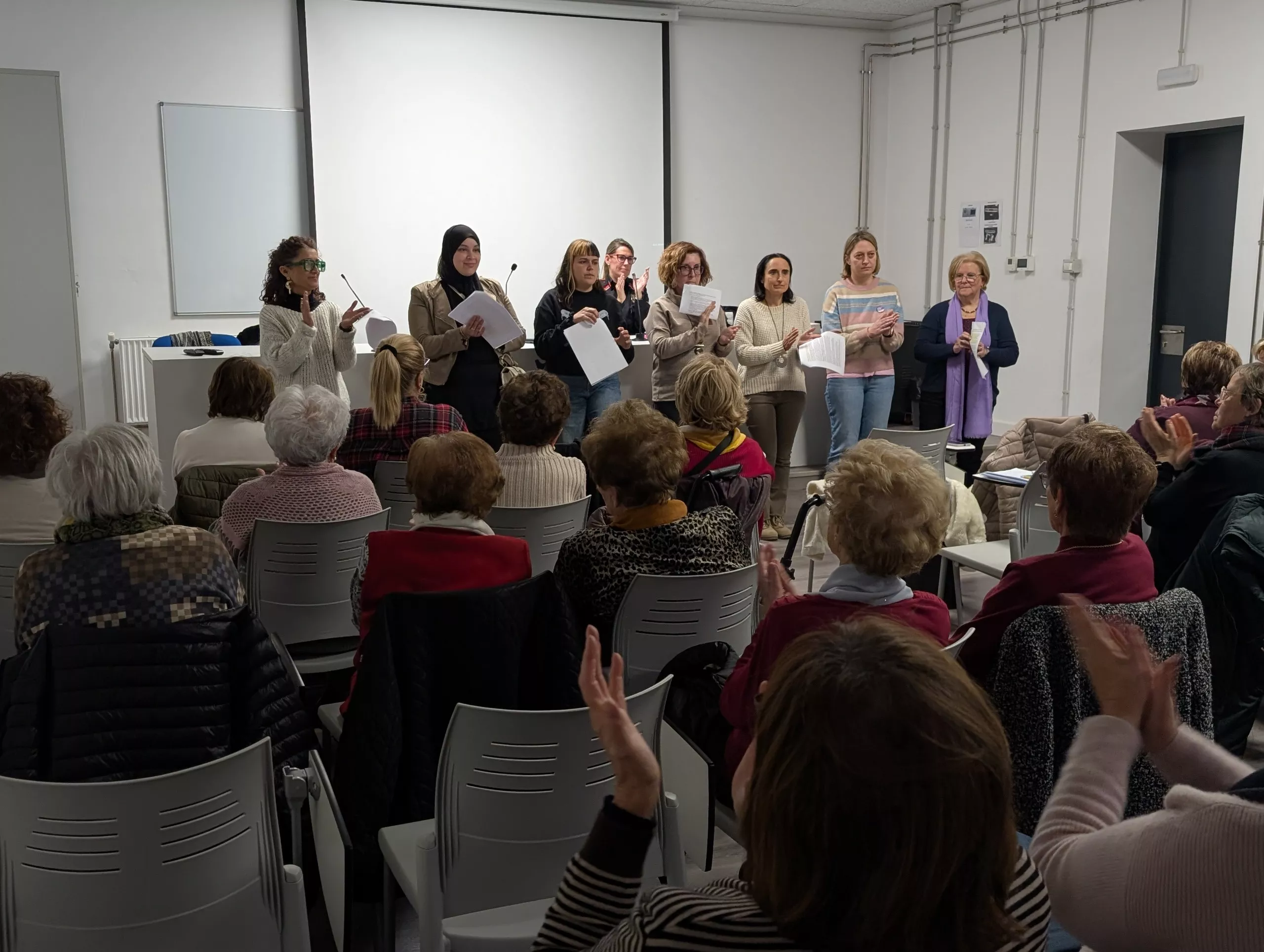 Lectura del manifest durant l'acte del 25-N