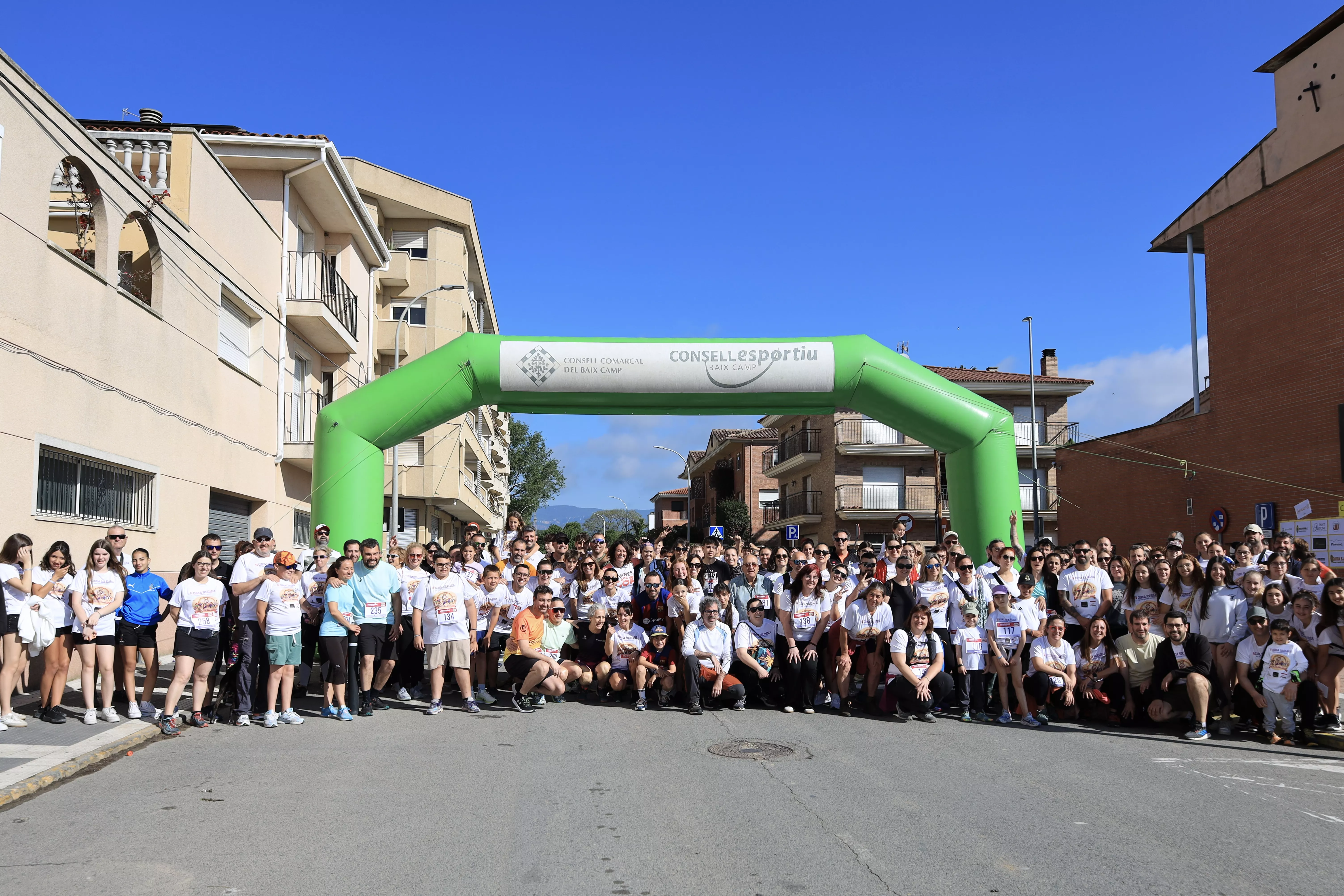Participants a la cursa solidària, el passat 10 de maig Participants a la cursa solidària, el passat 10 de maig