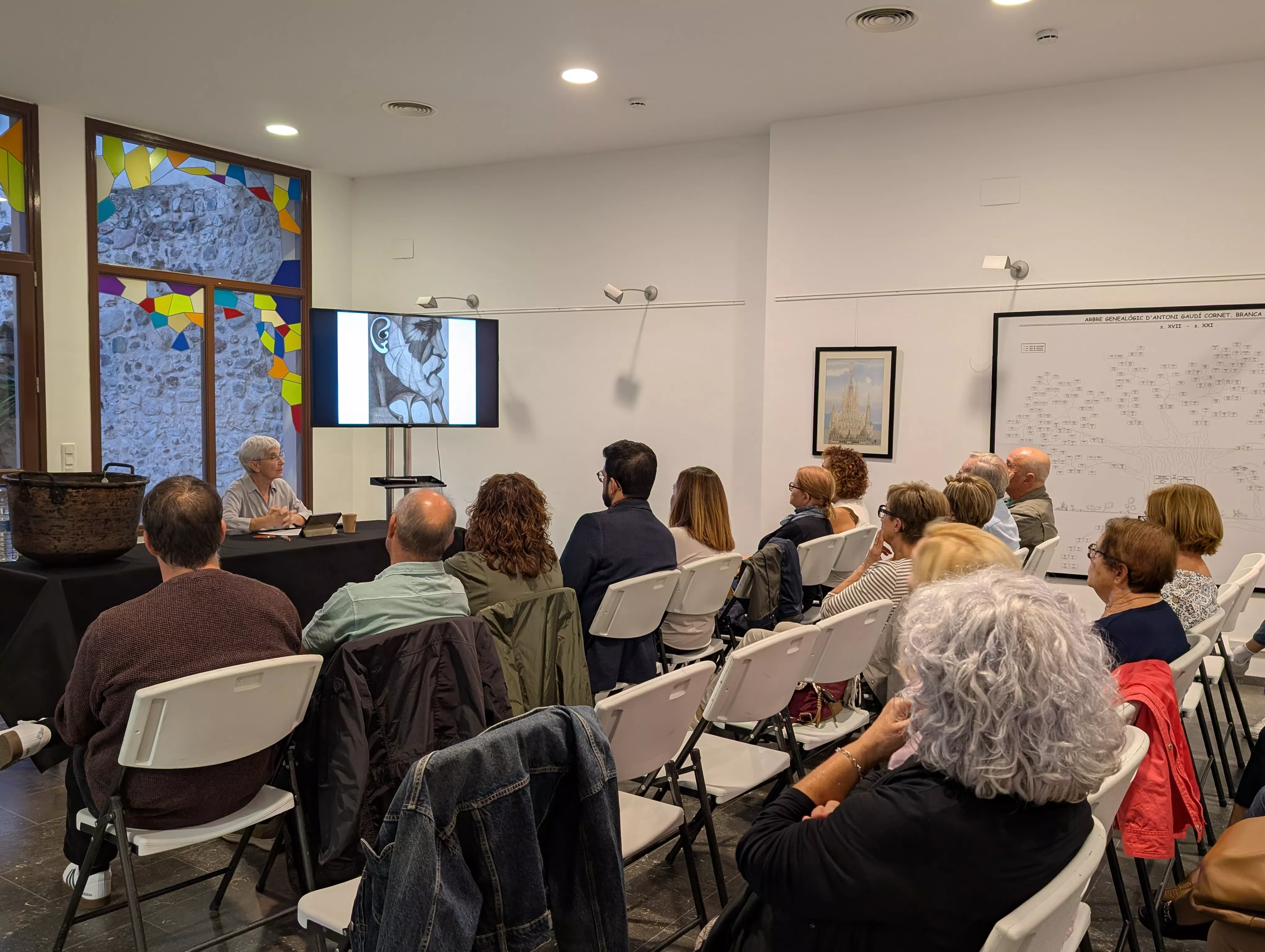 La conferència es va fer a l'Epicentre Gaudí. FOTO: Elena Domingo