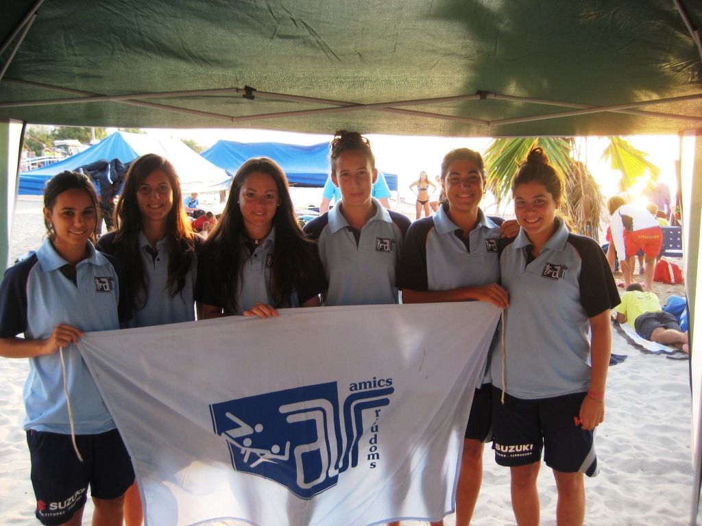 Les sis noies de l'equip riudomenc (FOTO: Cedida)