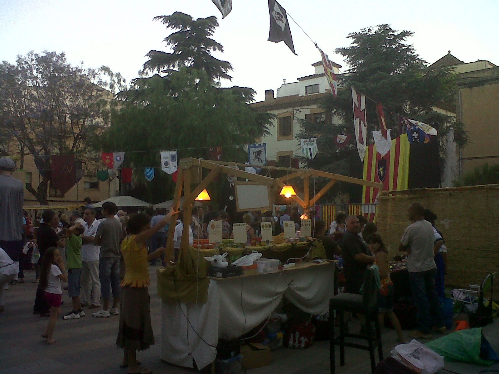Els estands van ser un atractiu més de la festa (FOTO:Gilbert Molons) Els estands van ser un atractiu més de la festa (FOTO:Gilbert Molons)