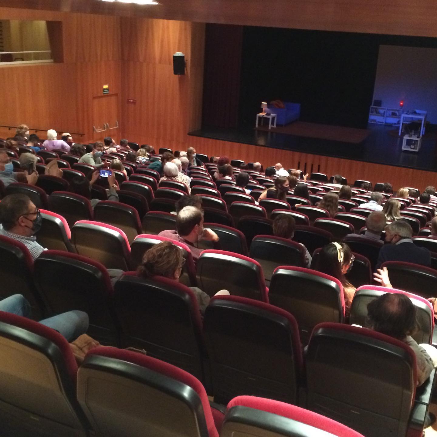 Aspecte del teatre durant la representació de 'El Sexe dels Àngels'