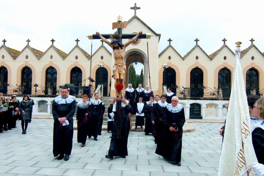 Fotografia d'arxiu d'una processó per Setmana Santa