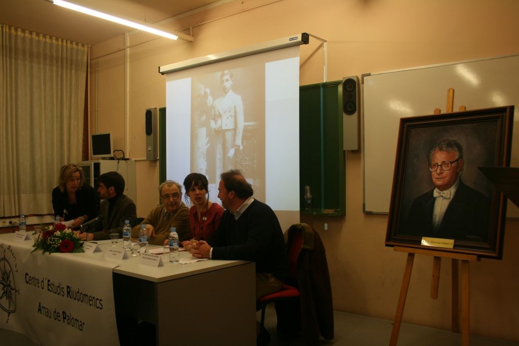 Els membres que presidien la taula. (FOTO: Elena Domingo)