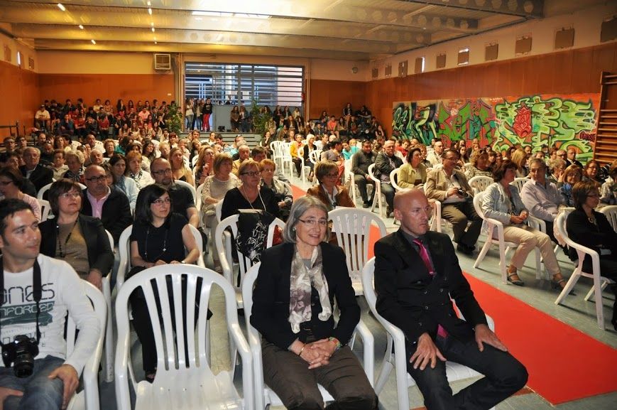 La sala plena per l'acte (FOTO: Cedida)